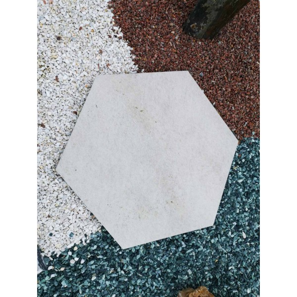 Pēdas Bianco Hexagon (52-60x2cm)